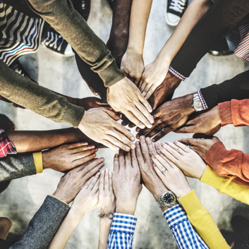 GLORY Schweiz beschenkt die Wunderlampe zu Weihnachten