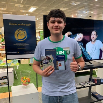 Am Tag der guten Tat: Eine gute Tat von Coop City für die Wunderlampe