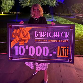 J.F. Jost &amp; Co feiert 95 Jahre und beschenkt die Wunderlampe