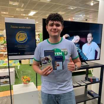 Tag der guten Tat: Coop City Filialen sammeln zum 3. Mal für die Wunderlampe