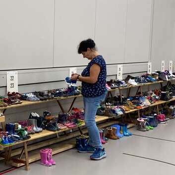 E507 Stiftung Wunderlampe_Kinderkleider-&Artikelbörse Oberriet_2