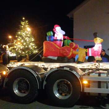 E517 Stiftung Wunderlampe_Weihnachtsparade Bubendorf_2