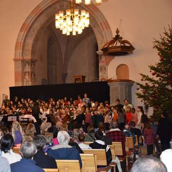 E541 Stiftung Wunderlampe_Winterkonzert Schule Rüti_2