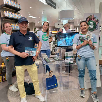 E552 Stiftung Wunderalmpe_Tag der guten Tat_Coop City_2