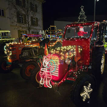 E635 Stiftung Wunderlampe_Weihnachtsparade Bubendorf_2