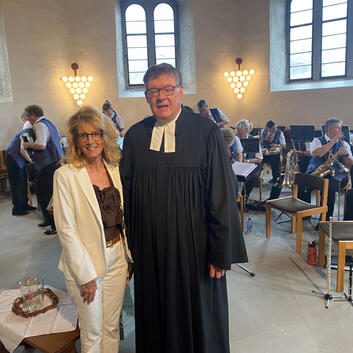 Lindenhof-Gottesdienst in Marthalen im Zeichen der Stiftung Wunderlampe