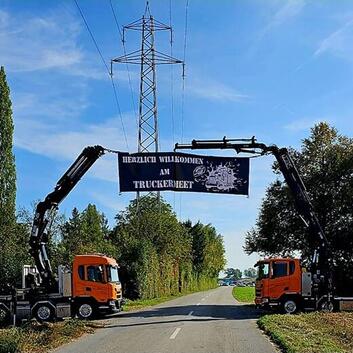 Trucker-Fans leisten grosszügige Unterstützung für die Wunderlampe