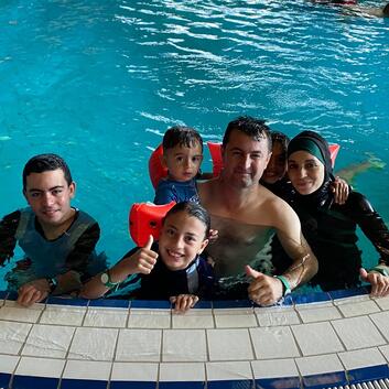 Hadi