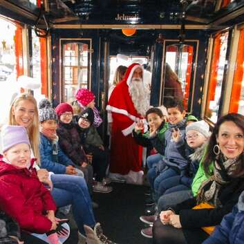 1884 Stiftung Wunderlampe_Jelmoli Märlitram_3