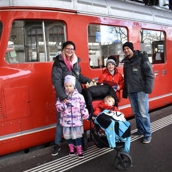 1999 Stiftung Wunderlampe_SBB_Roter Doppelpfeil_2