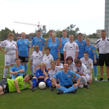 816 Stiftung Wunderlampe_Insieme Luzern_Fussball spielen_1